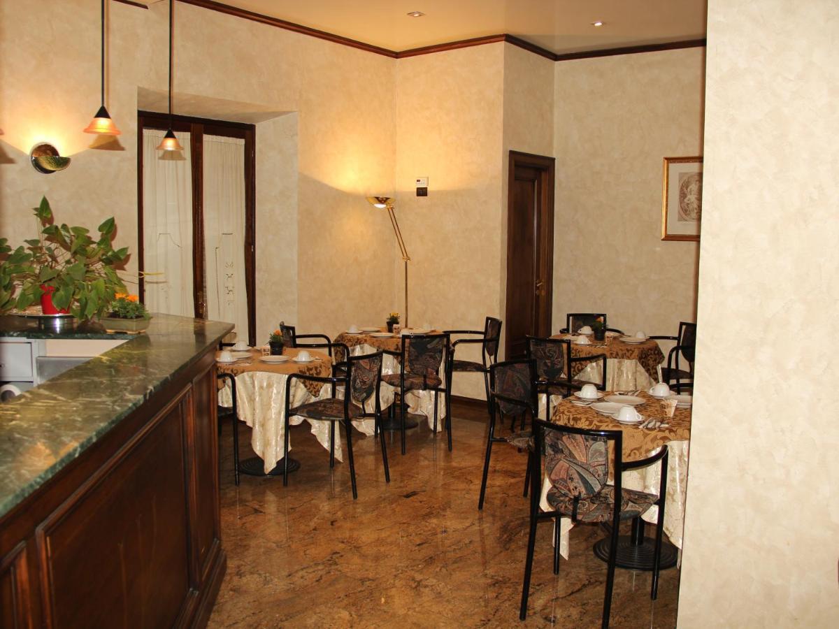 Hotel Valentino Centro Storico Orvieto Luaran gambar